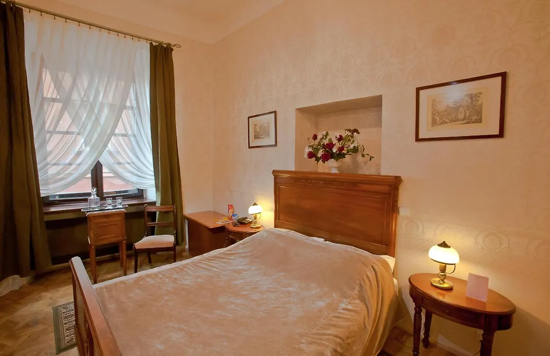 Castle Inn-1
